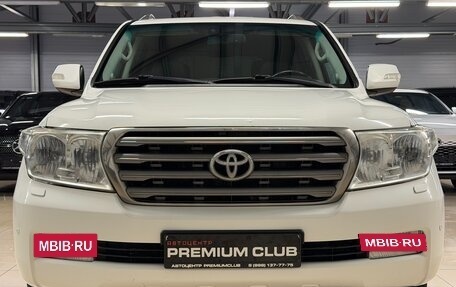 Toyota Land Cruiser 200, 2010 год, 2 699 000 рублей, 8 фотография