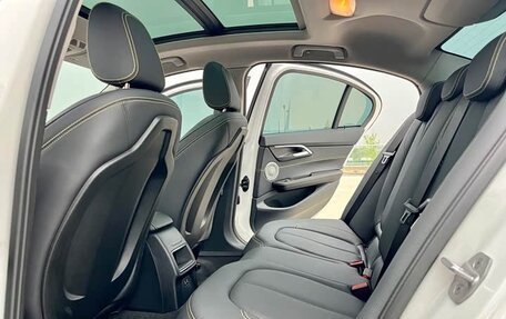 BMW 1 серия, 2023 год, 2 049 999 рублей, 13 фотография