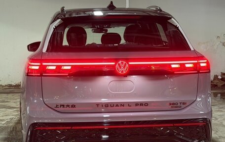 Volkswagen Tiguan, 2025 год, 5 950 000 рублей, 8 фотография