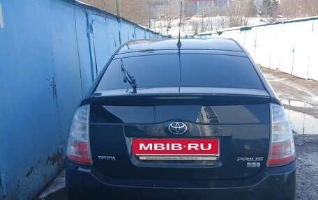 Toyota Prius, 2008 год, 630 000 рублей, 2 фотография