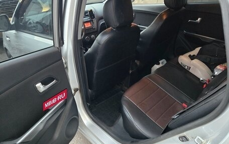 KIA Rio III рестайлинг, 2012 год, 650 000 рублей, 12 фотография