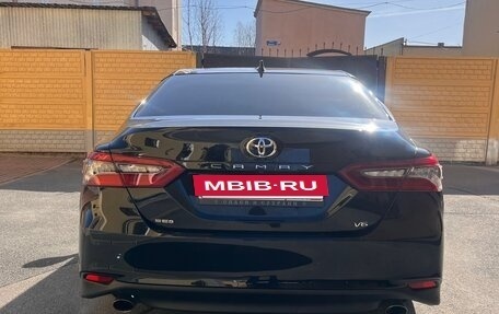 Toyota Camry, 2022 год, 4 400 000 рублей, 4 фотография