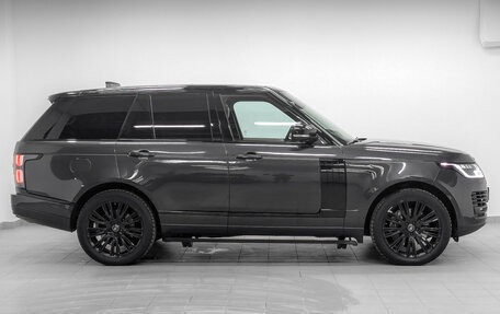 Land Rover Range Rover IV рестайлинг, 2019 год, 7 800 000 рублей, 4 фотография