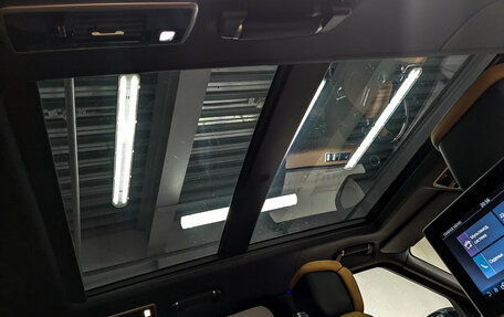 Land Rover Range Rover IV рестайлинг, 2019 год, 7 800 000 рублей, 24 фотография