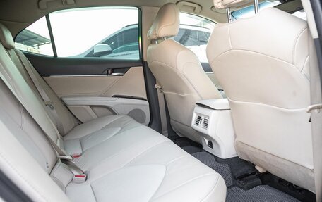 Toyota Camry, 2017 год, 2 198 000 рублей, 12 фотография