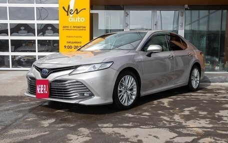 Toyota Camry, 2017 год, 2 198 000 рублей, 3 фотография