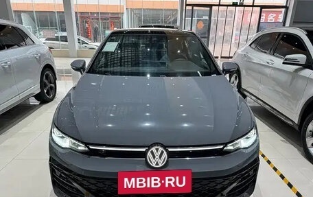 Volkswagen Golf VIII, 2025 год, 3 779 555 рублей, 3 фотография