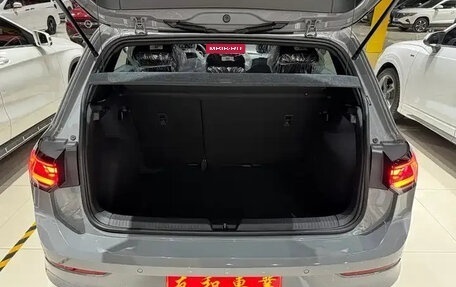 Volkswagen Golf VIII, 2025 год, 3 779 555 рублей, 12 фотография