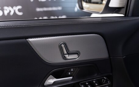 Mercedes-Benz GLA, 2025 год, 6 100 000 рублей, 7 фотография