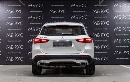 Mercedes-Benz GLA, 2025 год, 6 100 000 рублей, 3 фотография