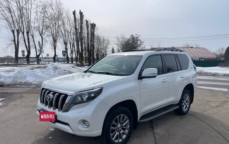 Toyota Land Cruiser Prado 150 рестайлинг 2, 2016 год, 3 900 000 рублей, 1 фотография