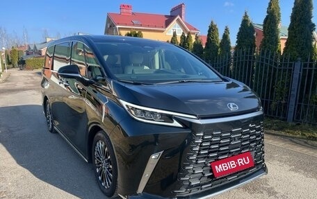 Lexus LM, 2024 год, 13 150 000 рублей, 1 фотография