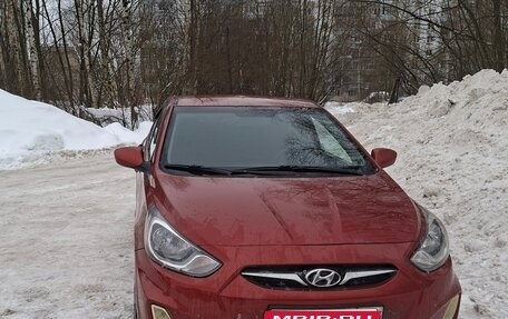 Hyundai Solaris II рестайлинг, 2011 год, 480 000 рублей, 1 фотография