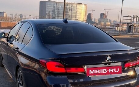 BMW 5 серия, 2020 год, 5 300 000 рублей, 2 фотография