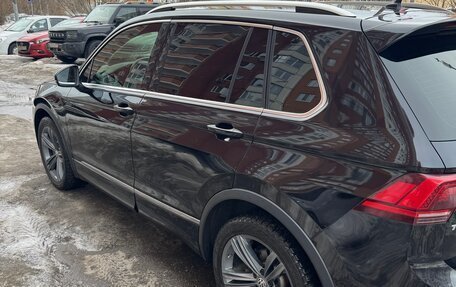 Volkswagen Tiguan II, 2019 год, 3 000 000 рублей, 5 фотография