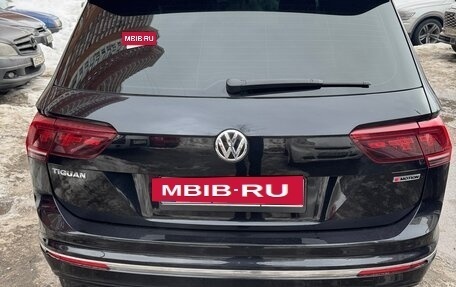 Volkswagen Tiguan II, 2019 год, 3 000 000 рублей, 4 фотография