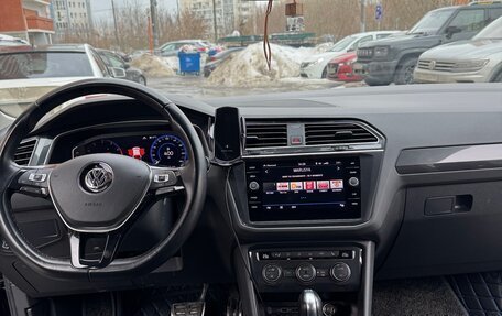 Volkswagen Tiguan II, 2019 год, 3 000 000 рублей, 21 фотография