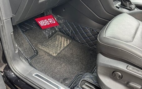 Volkswagen Tiguan II, 2019 год, 3 000 000 рублей, 23 фотография