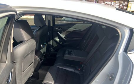 Mazda 6, 2015 год, 1 650 000 рублей, 6 фотография