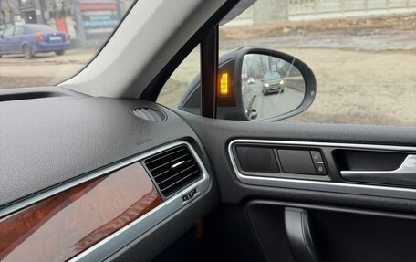 Volkswagen Touareg III, 2013 год, 2 100 000 рублей, 6 фотография