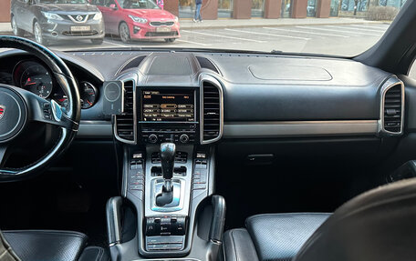 Porsche Cayenne III, 2010 год, 2 150 000 рублей, 10 фотография