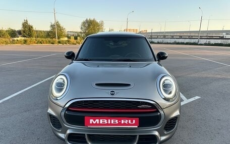 MINI Hatch, 2019 год, 2 800 000 рублей, 3 фотография