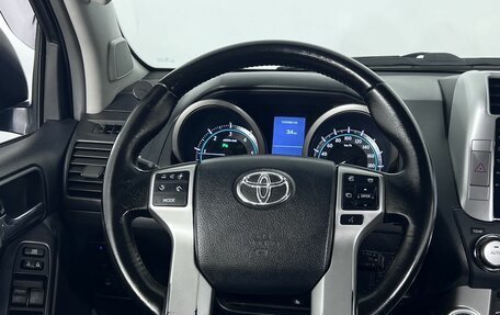 Toyota Land Cruiser Prado 150 рестайлинг 2, 2010 год, 2 950 000 рублей, 17 фотография