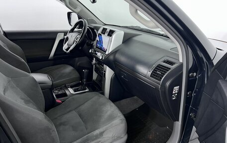 Toyota Land Cruiser Prado 150 рестайлинг 2, 2010 год, 2 950 000 рублей, 12 фотография