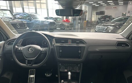 Volkswagen Tiguan II, 2020 год, 2 640 000 рублей, 9 фотография