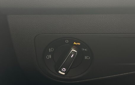 Volkswagen Tiguan II, 2020 год, 2 640 000 рублей, 13 фотография