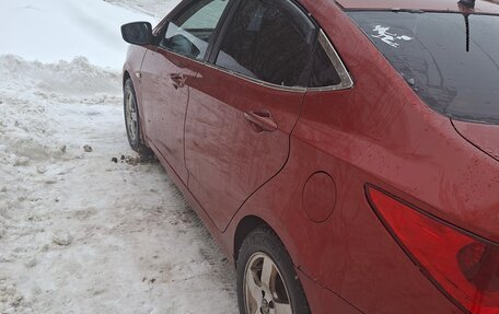 Hyundai Solaris II рестайлинг, 2011 год, 480 000 рублей, 7 фотография