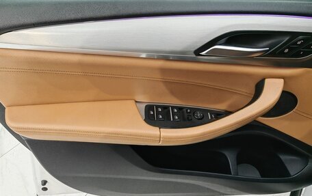 BMW X3, 2018 год, 3 750 000 рублей, 10 фотография