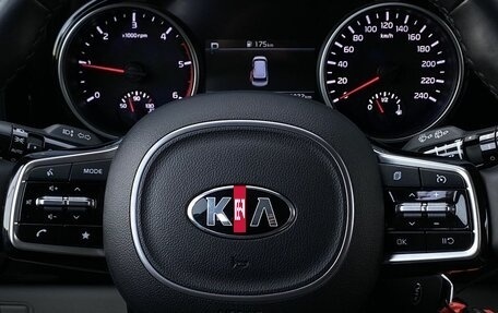 KIA Carnival, 2021 год, 3 699 000 рублей, 15 фотография