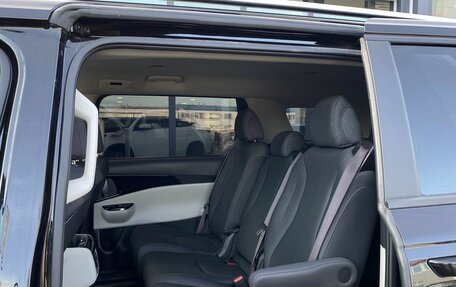 KIA Carnival, 2021 год, 3 699 000 рублей, 24 фотография