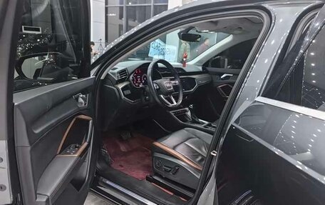 Audi Q3, 2022 год, 2 500 000 рублей, 9 фотография