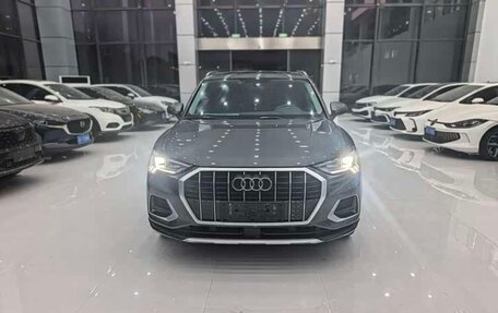 Audi Q3, 2022 год, 2 500 000 рублей, 3 фотография