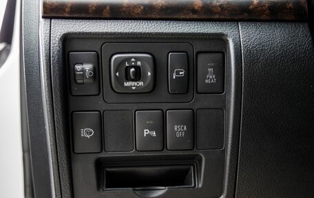 Toyota Land Cruiser 200, 2011 год, 3 378 000 рублей, 19 фотография