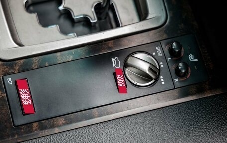 Toyota Land Cruiser 200, 2011 год, 3 378 000 рублей, 28 фотография