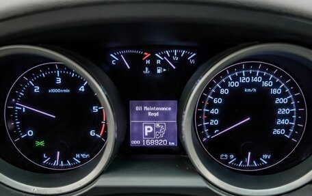 Toyota Land Cruiser 200, 2011 год, 3 378 000 рублей, 39 фотография