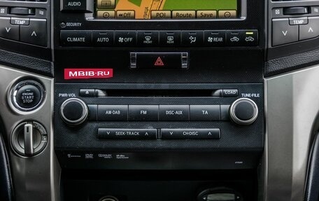 Toyota Land Cruiser 200, 2011 год, 3 378 000 рублей, 34 фотография