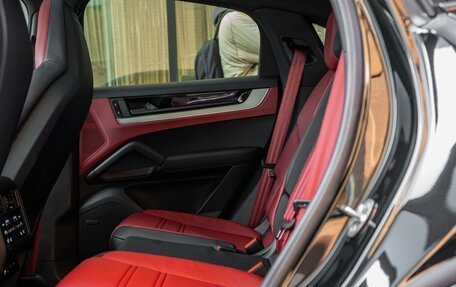 Porsche Cayenne III, 2025 год, 17 450 000 рублей, 32 фотография