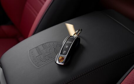 Porsche Cayenne III, 2025 год, 17 450 000 рублей, 36 фотография