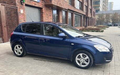 KIA cee'd I рестайлинг, 2008 год, 700 000 рублей, 5 фотография