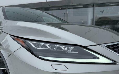 Lexus RX IV рестайлинг, 2022 год, 6 990 000 рублей, 12 фотография