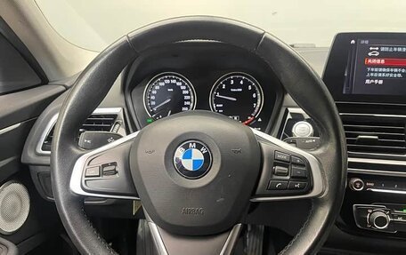 BMW 1 серия, 2021 год, 1 590 000 рублей, 15 фотография