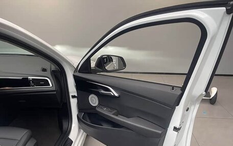 BMW 1 серия, 2021 год, 1 590 000 рублей, 26 фотография