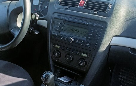 Skoda Octavia, 2007 год, 470 000 рублей, 12 фотография