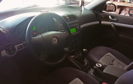 Skoda Octavia, 2007 год, 470 000 рублей, 18 фотография