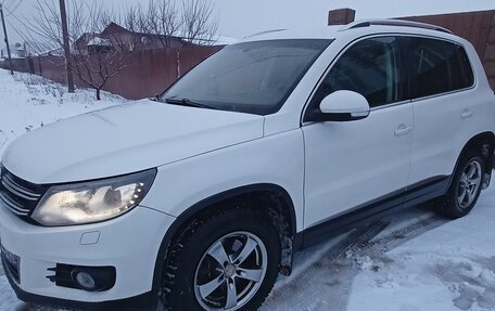 Volkswagen Tiguan I, 2012 год, 1 390 000 рублей, 2 фотография