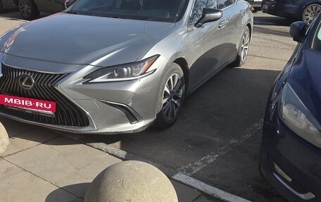 Lexus ES VII, 2020 год, 3 000 000 рублей, 4 фотография